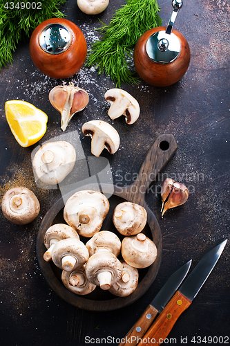 Image of mushrooms