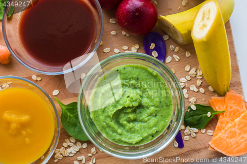 Image of vegetable puree or baby food in glass bowls