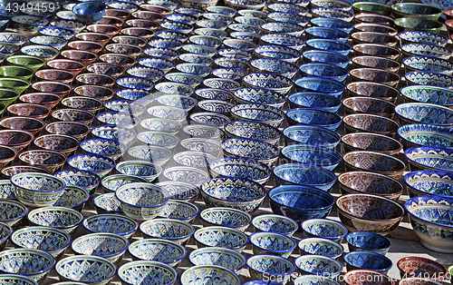 Image of Ceramic dishware, Uzbekistan