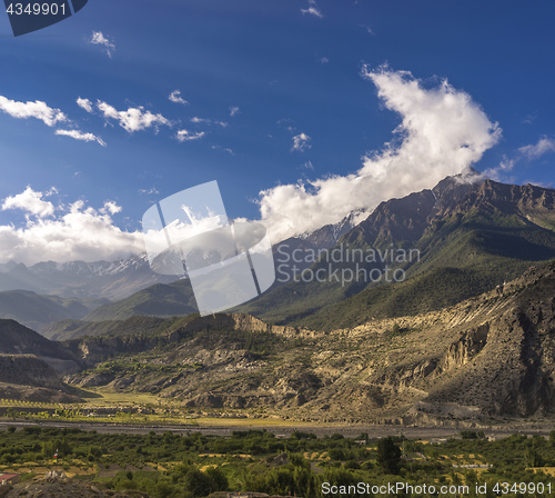 Image of Nilgiri and Tilicho Himal view on the way to Jomsom in Mustang