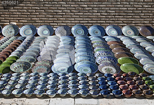 Image of Ceramic dishware, Uzbekistan