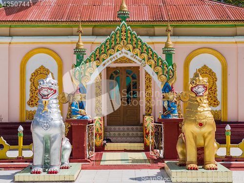 Image of The Shwe Sayan Pagoda in Dala, Myanmar