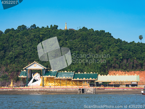 Image of Reclining Buddha in Myeik, Myanmar