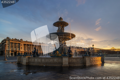 Image of Fountain at Place de la Concorde in Paris 