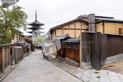 Image of Yasaka Pagoda and Sannen Zaka Street in the Kyoto