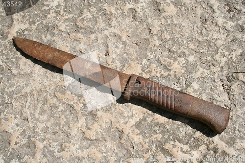 Image of Rusty knife