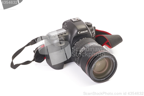 Image of Canon EOS 5D mark IV