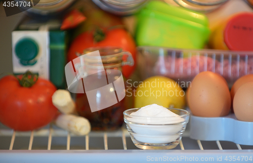 Image of sodium bicarbonate inside of fridge