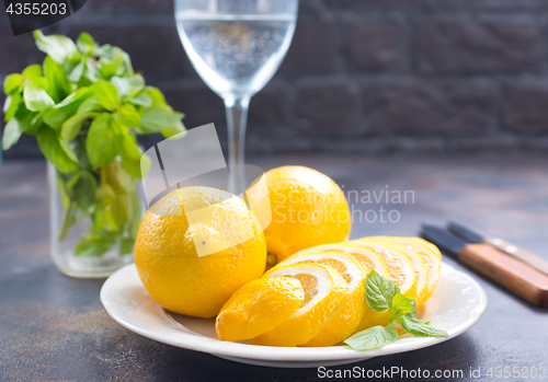 Image of lemons