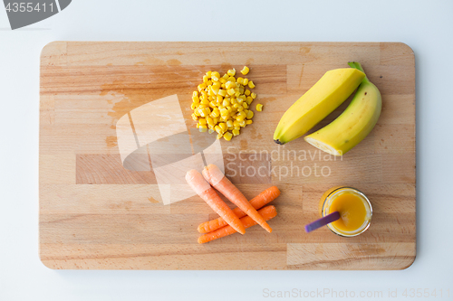 Image of puree or baby food with fruits and vegetables