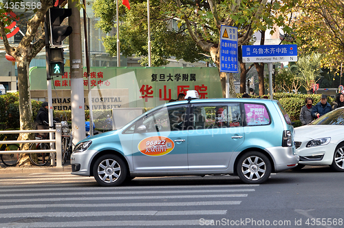 Image of Volkswagen Touran Taxi in Shanghai China