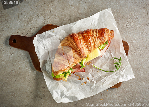 Image of Croissant with ham and cheese