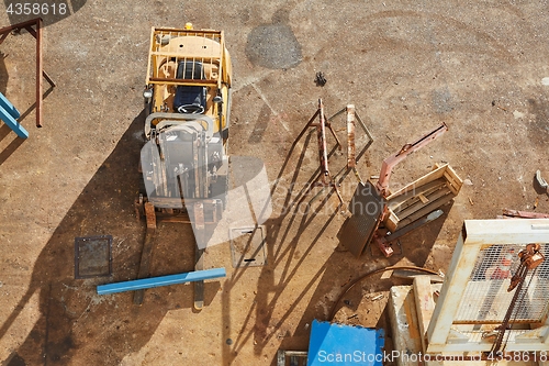 Image of Forklift in an industrial yard