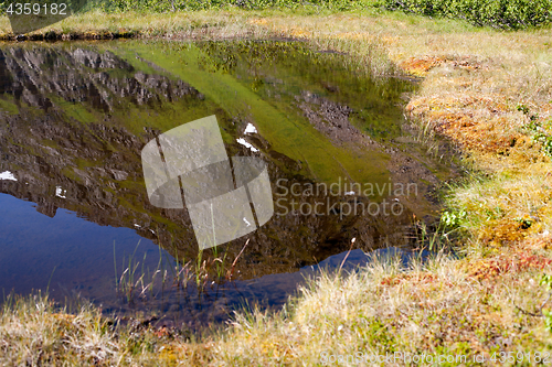 Image of mountain mirror lake