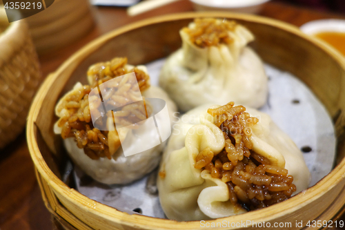 Image of Shanghainese shaomai, a steamed dumpling 