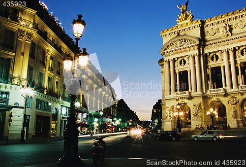Image of Grand Opera Paris in night