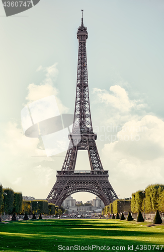 Image of Eiffel Tower Sepia