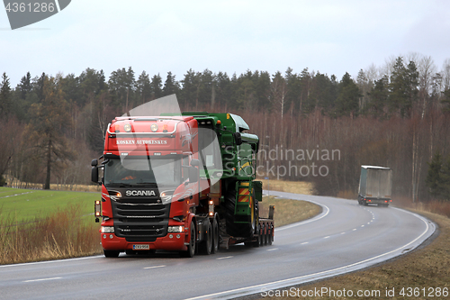 Image of Scania Wide Load Transport of Combine 