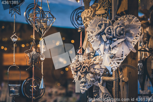 Image of Illuminated Christmas fair kiosk 