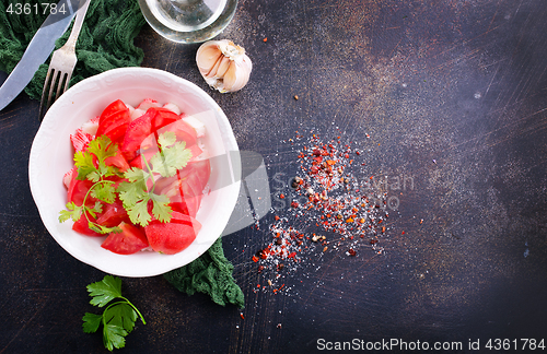 Image of tomato salad