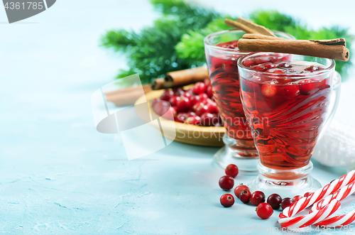 Image of cranberry drink and berries