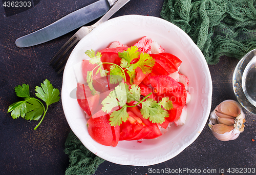 Image of tomato salad