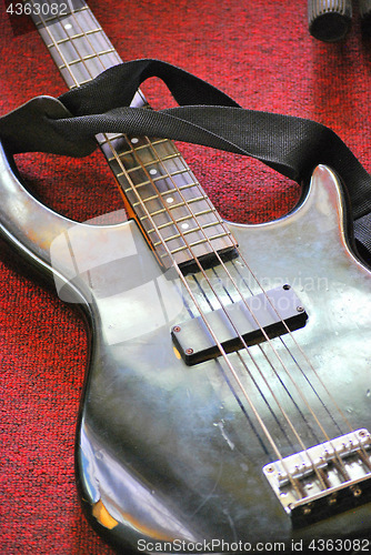 Image of Electric guitar.