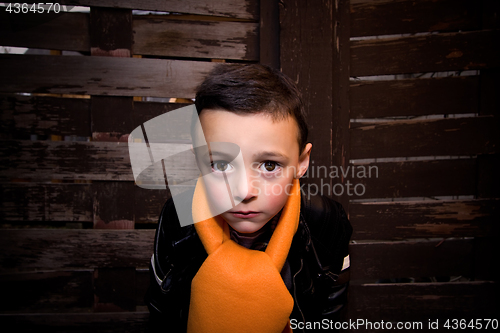 Image of Little Kid Looking 