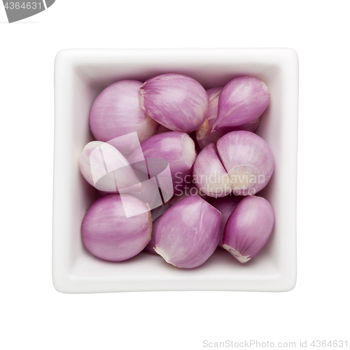 Image of Peeled shallots