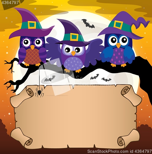Image of Small parchment with Halloween owls