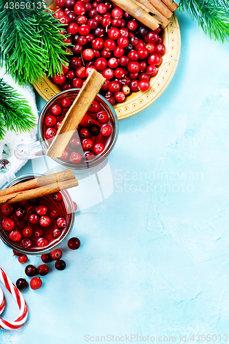 Image of cranberry drink and berries