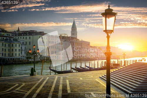 Image of Street lamp in Venice