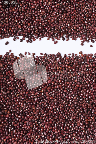 Image of Adzuki beans (azuki, aduki, red mung beans). Background