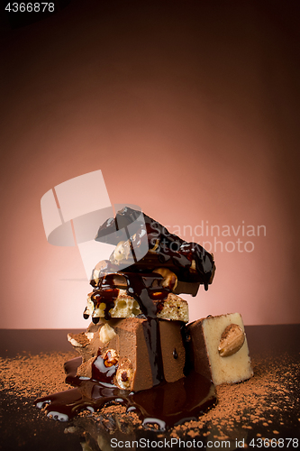 Image of Pile of broken chocolate