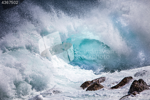 Image of Ocean Wave