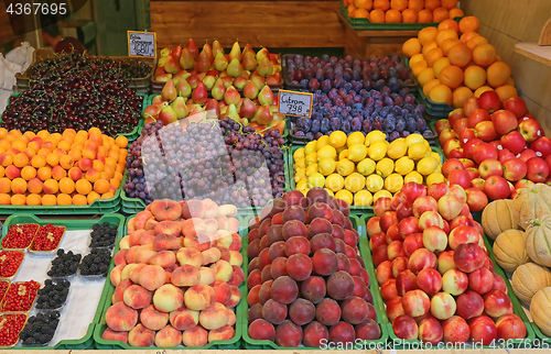 Image of Fruits in Crates
