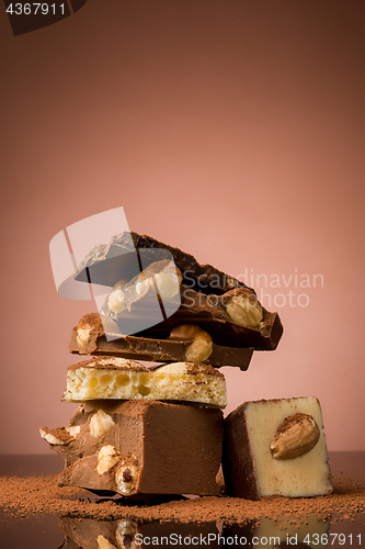 Image of Pile of broken chocolate