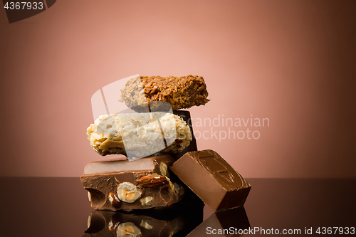 Image of Pile of broken chocolate