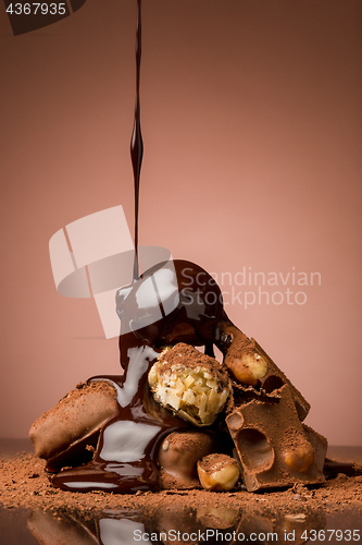 Image of Pile of broken chocolate