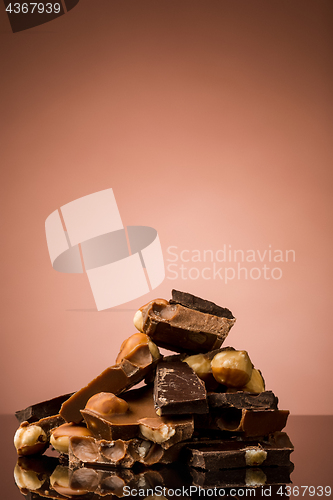 Image of Pile of broken chocolate