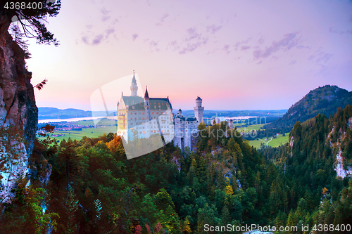 Image of Neuschwanstein castle in Bavaria, Germany