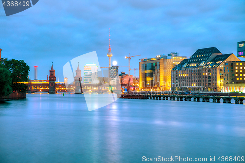 Image of Berlin cityscape with Oberbaum bridge