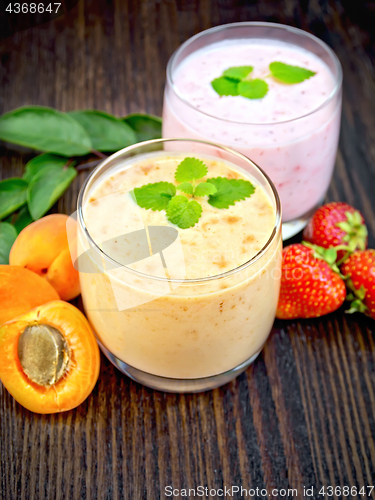 Image of Milkshake apricot and strawberry on board