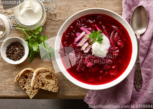 Image of bowl of beet root soup borsch