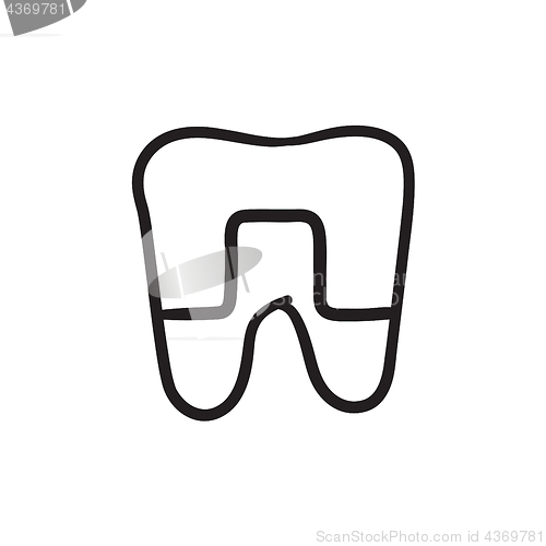 Image of Crowned tooth sketch icon.