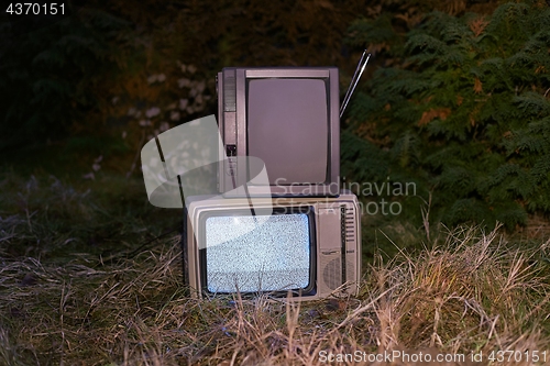 Image of TV no signal in grass