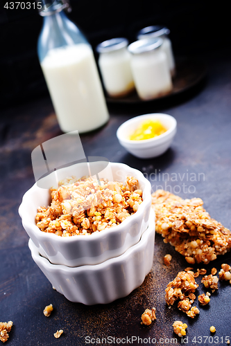 Image of granola