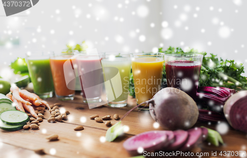 Image of glasses with different fruit or vegetable juices