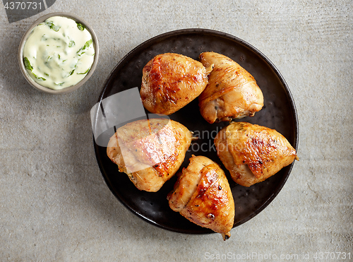 Image of plate of grilled chicken legs