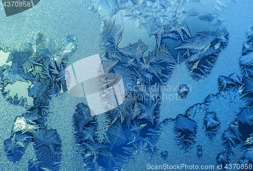 Image of Natural ice pattern on glass